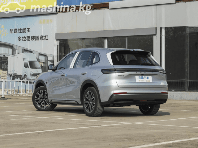 Geely Galaxy Starship 7 19.09 kWh 1.5hyb AT