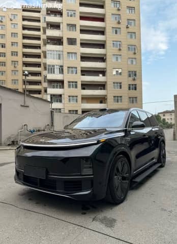 LiXiang L9 Рестайлинг 1.5hyb AT 4WD