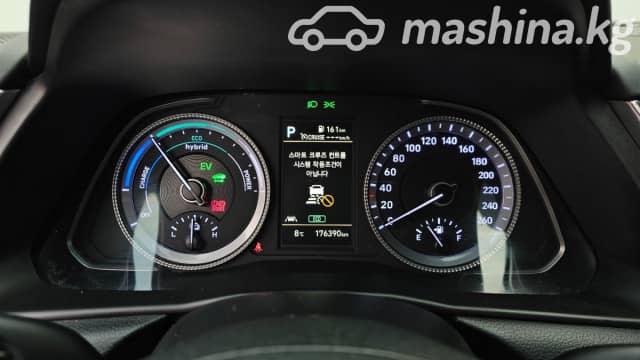 Hyundai Sonata VIII (DN8) 2.0hyb AT