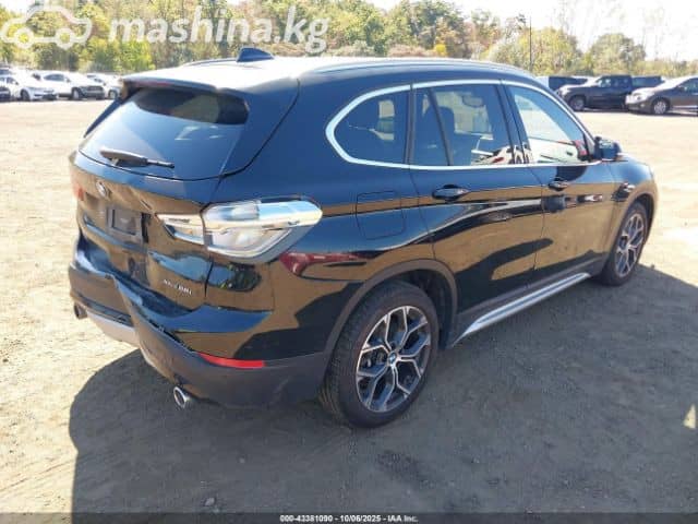 BMW X1 II (F48) Рестайлинг 28i xDrive 2.0 AT 4WD
