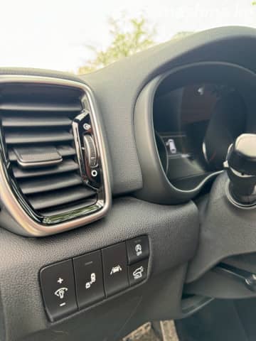 Kia Sportage IV Рестайлинг 2.0d AT