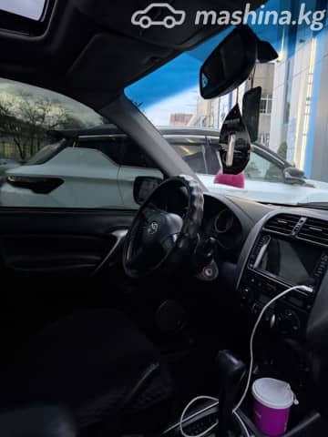 Toyota RAV4 II (XA20) Рестайлинг 2.0 AT 4WD