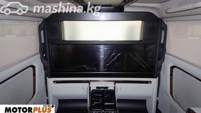 Lexus LM II 350h 2.5hyb CVT 4WD