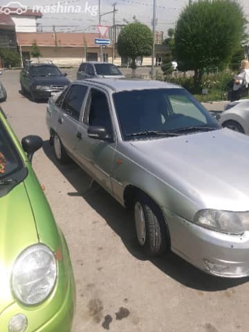 Daewoo Nexia I Рестайлинг 1.5 MT