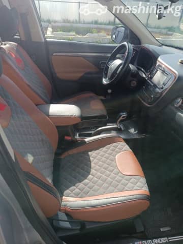 Mitsubishi Outlander III Рестайлинг 2 2.4 CVT 4WD