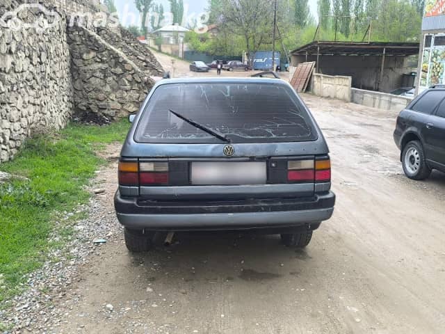 Volkswagen Passat B3 1.8 MT