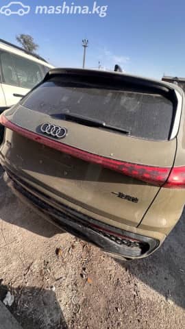 Audi Q5 III 40 TFSI 2.0 AMT 4WD