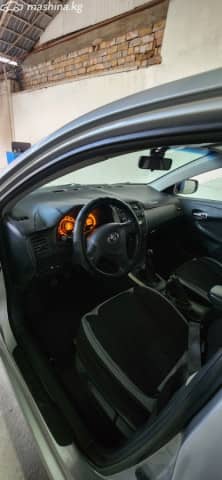 Toyota Corolla X (E140, E150) 1.4 MT