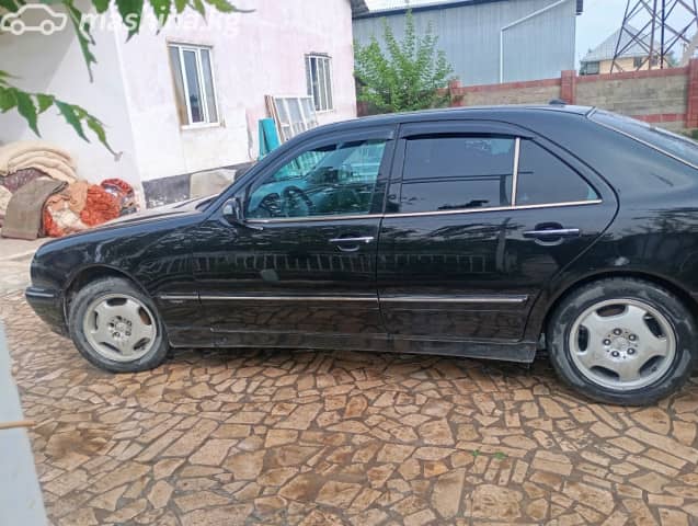 Mercedes-Benz E-Класс II (W210, S210) Рестайлинг 320 3.2d AT