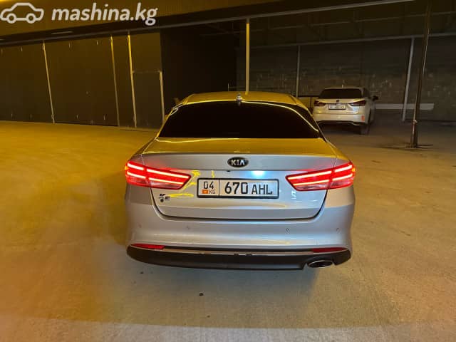 Kia K5 II 2.0 AT