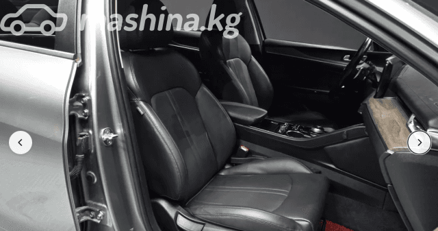 Kia K5 III 2.0 AT