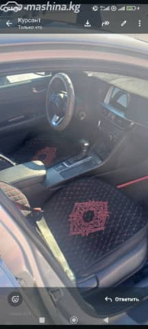 Kia K5 II 2.0 AT