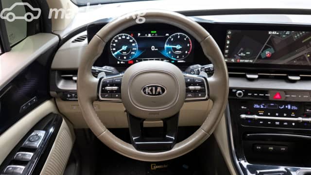 Kia Carnival IV 2.2d AT