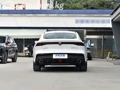 Changan UNI-V 2.0 AT