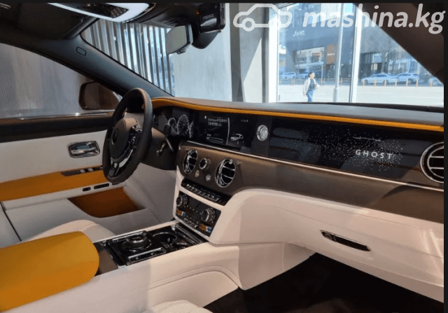 Rolls-Royce Ghost II 6.8 AT 4WD