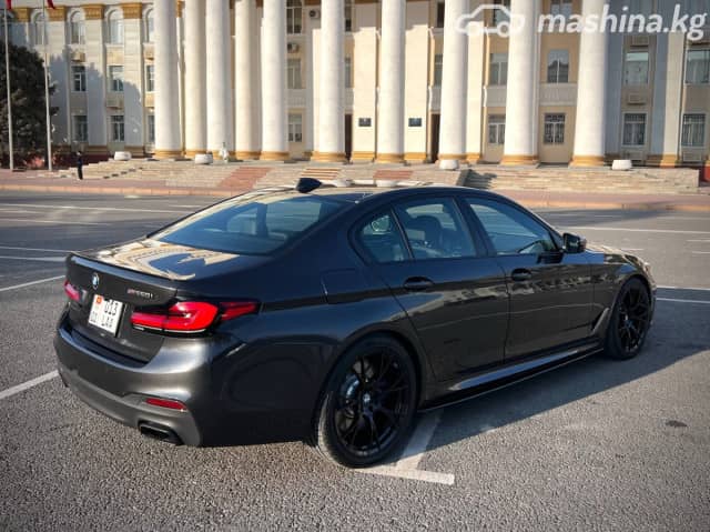 BMW 5 серии VII (G30/G31) M550i xDrive 4.4 AT 4WD