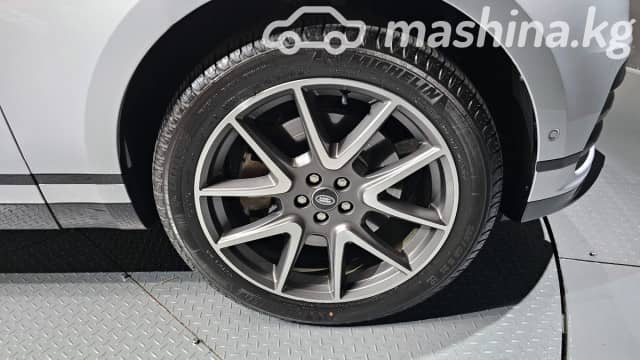 Land Rover Range Rover Velar I Рестайлинг 2.0hyb AT 4WD