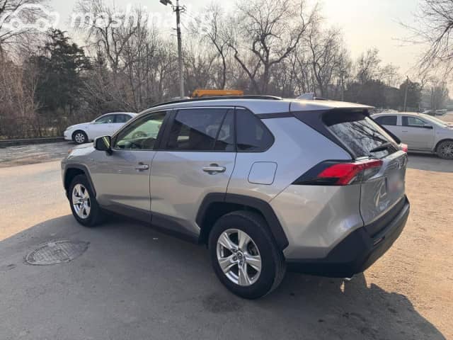 Toyota RAV4 V (XA50) 2.5hyb AT 4WD