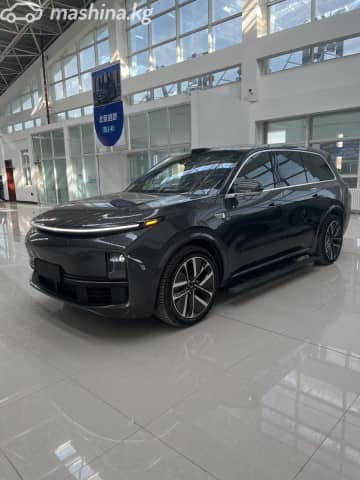 LiXiang L9 Рестайлинг 1.5hyb AT 4WD