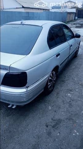 Honda Accord VI 1.9 AT