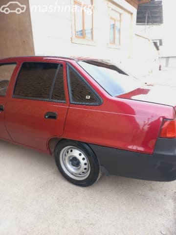 Daewoo Nexia I Рестайлинг 1.5 MT