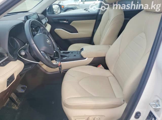 Toyota Highlander IV (U70) 2.5hyb AT 4WD
