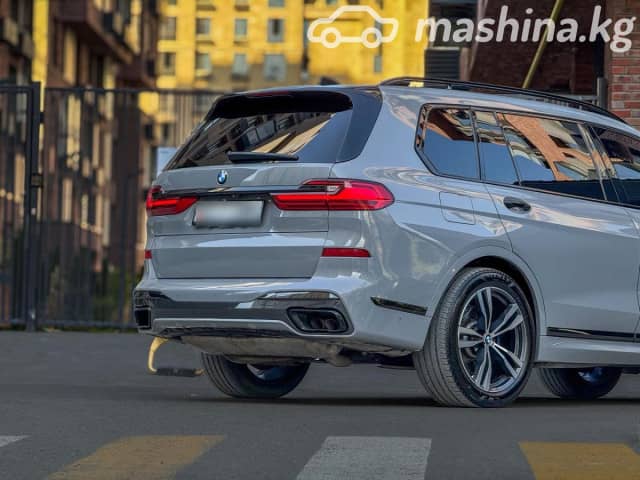 BMW X7 I (G07) M50i 4.4 AT 4WD