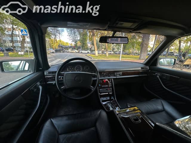 Mercedes-Benz S-Класс II (W126) 560 5.6 AT