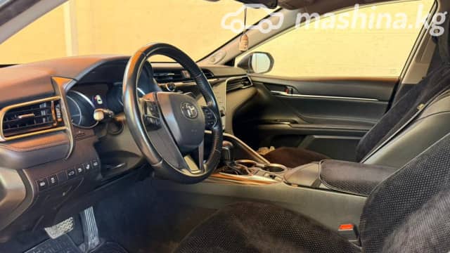 Toyota Camry VIII (XV70) 2.5 AT