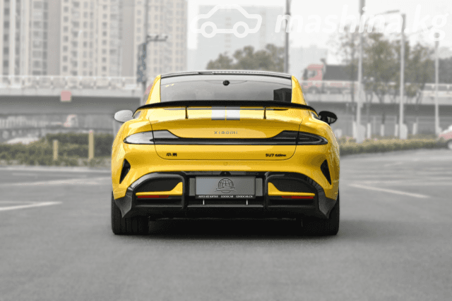 Xiaomi SU7 Ultra Electro AT 4WD