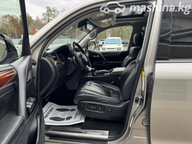 Lexus LX III Рестайлинг 2 570 5.7 AT 4WD