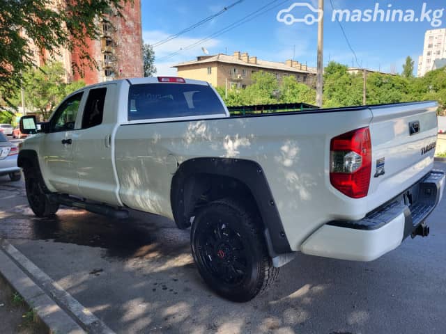 Toyota Tundra II Рестайлинг Double Cab 5.7 AT 4WD