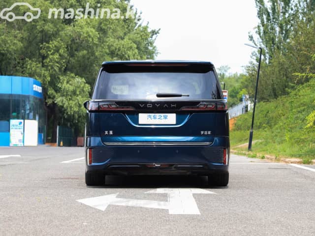 Voyah Dream 82 kWh Electro AT 4WD