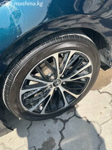 Toyota Camry VIII (XV70) US Market 2.5 AT