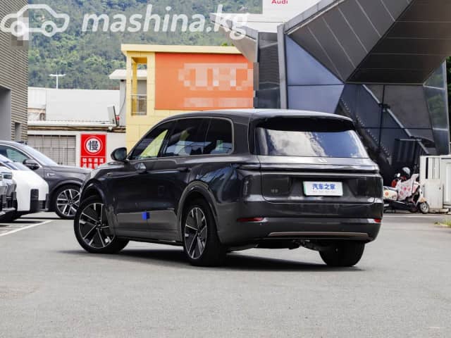 LiXiang L9 Рестайлинг 1.5hyb AT 4WD