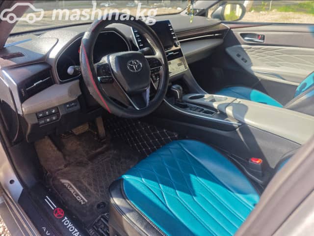 Toyota Avalon V 2.5hyb CVT