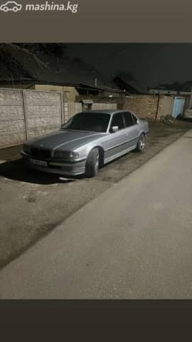 BMW 7 серии III (E38) Рестайлинг 740i 4.4 AT