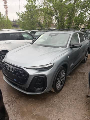 Audi Q5 III 40 TFSI 2.0 AMT 4WD