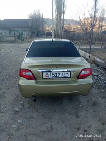 Daewoo Nexia I Рестайлинг 1.5 MT