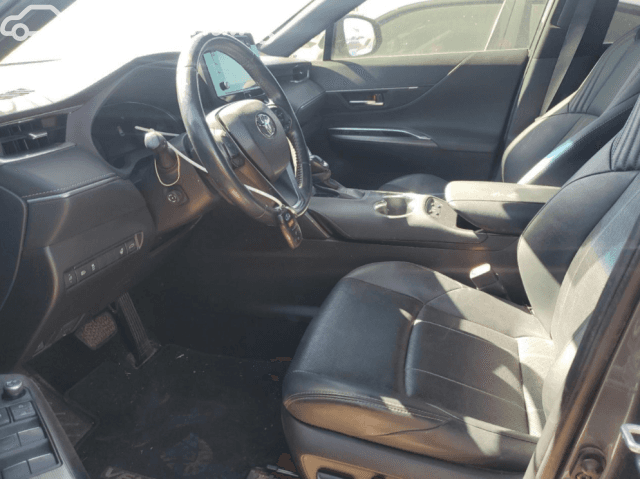 Toyota Venza II 2.5hyb CVT 4WD