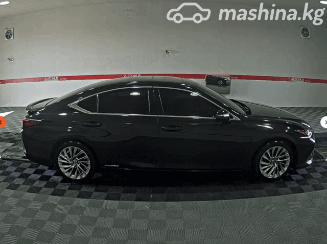 Lexus ES VII 300h 2.5hyb CVT