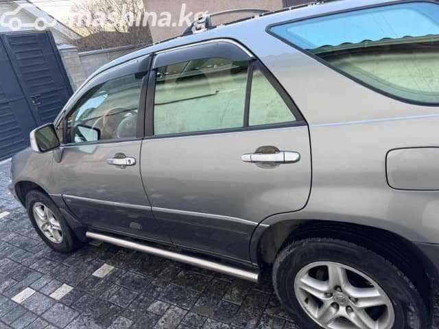 Lexus RX I 300 3.0 AT