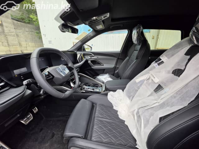 Audi Q5 III 40 TFSI 2.0 AMT 4WD