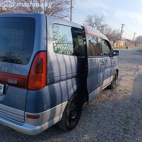 Nissan Serena II (C24) 2.0 AT