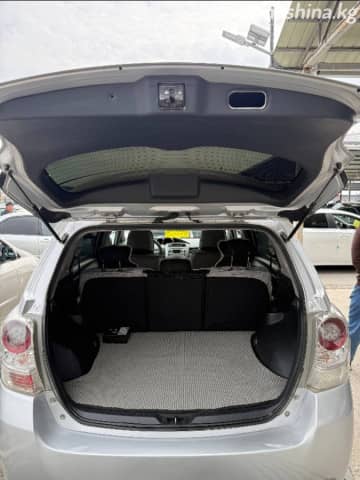 Toyota Verso I 1.6 MT