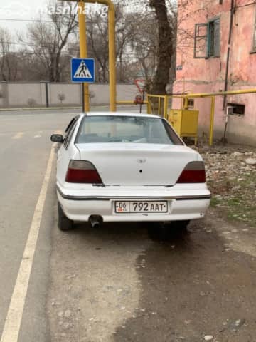 Daewoo Nexia I 1.5 MT
