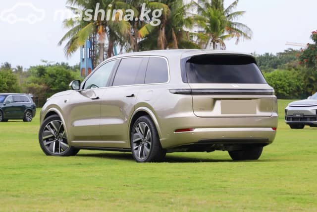 LiXiang L9 Рестайлинг 1.5hyb AT 4WD