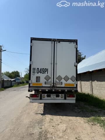 Schmitz Cargobull SKO