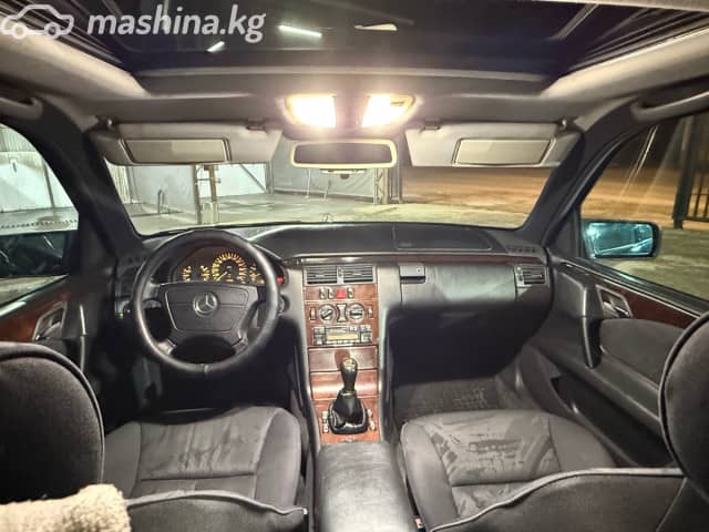 Mercedes-Benz E-Класс II (W210, S210) 200 2.0 MT