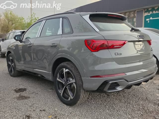 Audi Q3 II (F3) 45 TFSI 2.0 AT 4WD
